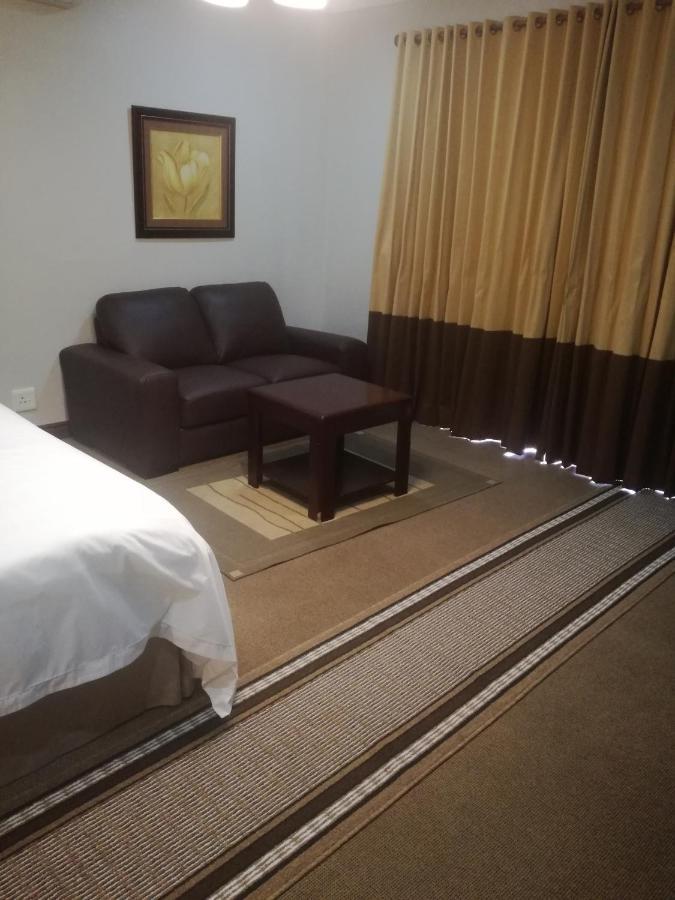Belmont Guesthouse Bloemfontein Eksteriør billede